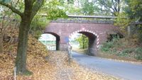 Die historische Bahnbrücke in Bargstedt